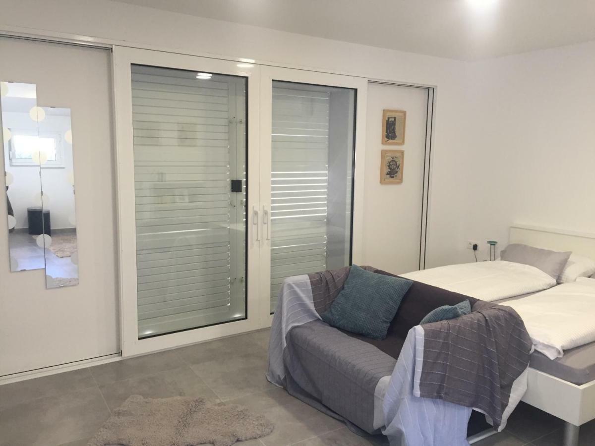 Apartman Zeljka Apartment Подгора Екстериор снимка