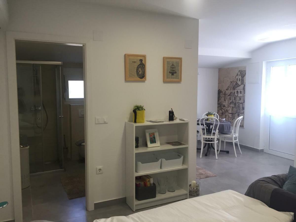 Apartman Zeljka Apartment Подгора Екстериор снимка